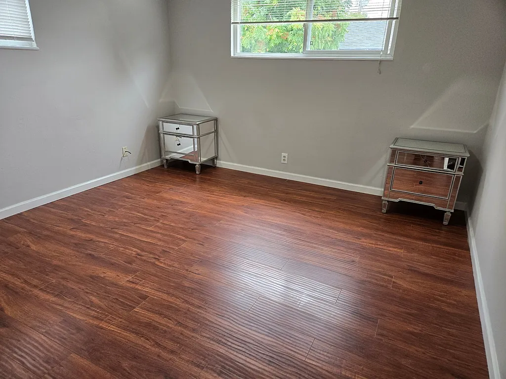 2 bed, 850 sqft, $2,750 — Photo 3