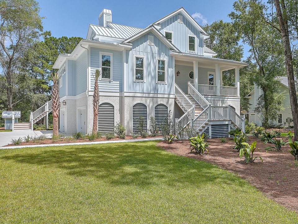 1st image of 805 Geddings Way