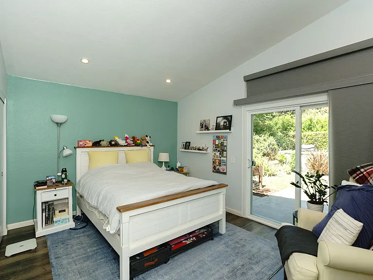 10830 Red Fern Cir — Photo 11
