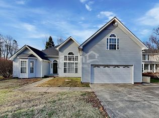 101 Bradford Glyn Dr, Mooresville, NC 28115