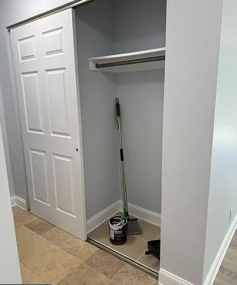 203 Yoakum Pkwy #715 — Photo 9