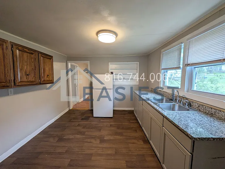 1828 S 16th St — Photo 5