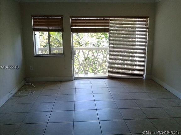 3rd image of 10001 W Bay Harbor Dr APT 301