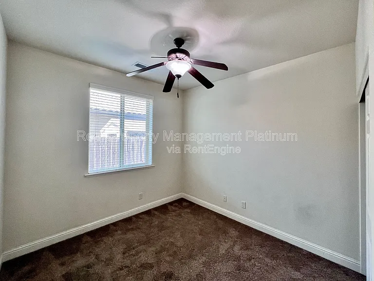 5893 E Laurite Ave — Photo 17
