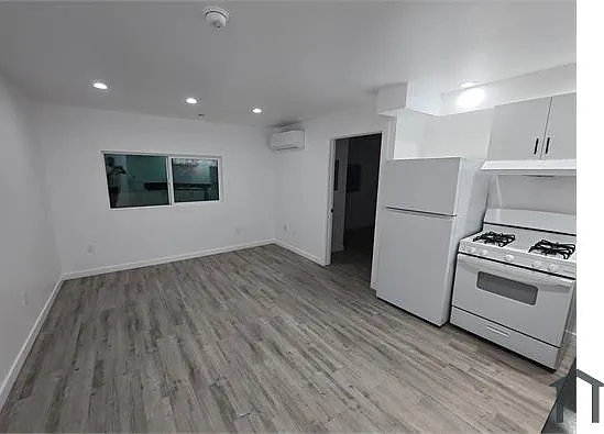 1 bed, $2,000 — Photo 4