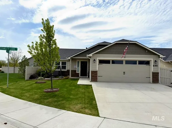 695 Stanley Lake St, Middleton, ID 83644