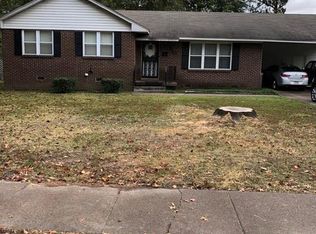 710 S Roselawn Dr, West Memphis, AR 72301