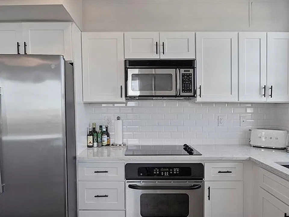 610 W Las Olas Blvd #CU-413N