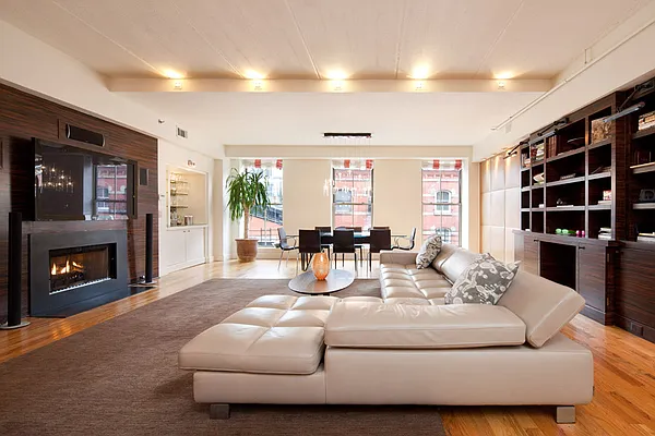 Rented by Town Residential | media 14