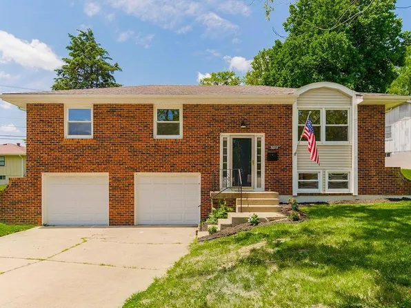 3028 S Linwood Ave, Independence, MO 64055