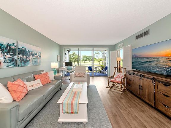 2nd image of 7461 W Country Club Dr N APT 203