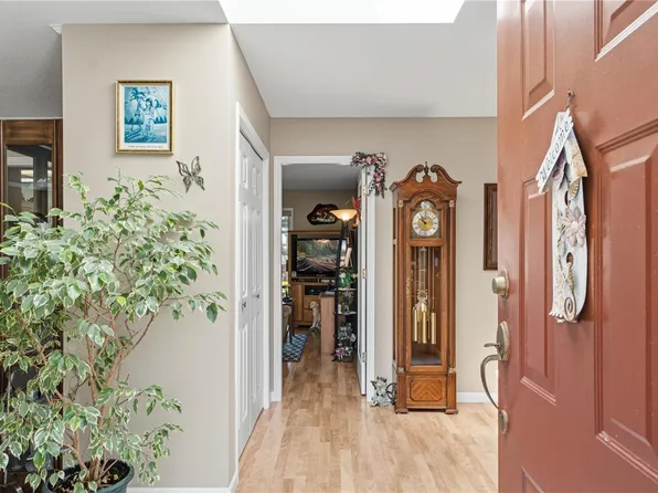 820 Drew Rd, Nanaimo, BC V9P 1X2