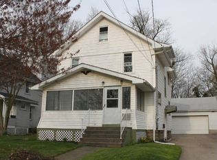 119 Fairlawn Ave, Wadsworth, OH 44281
