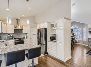5481 S Genoa St, Centennial, CO 80015
