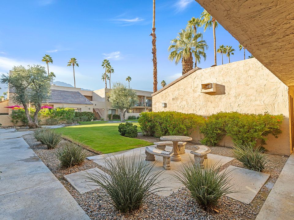 court yard right outside the unit