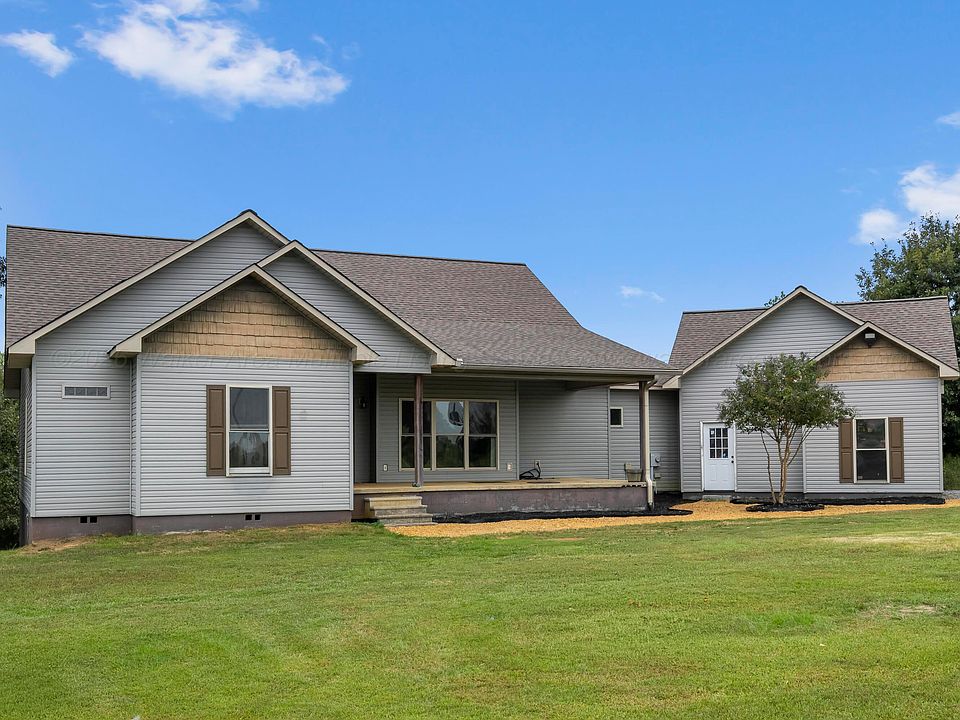 1st image of 882 Melville Rd