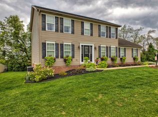 125 Ashton Dr, Mount Pleasant, PA 15666