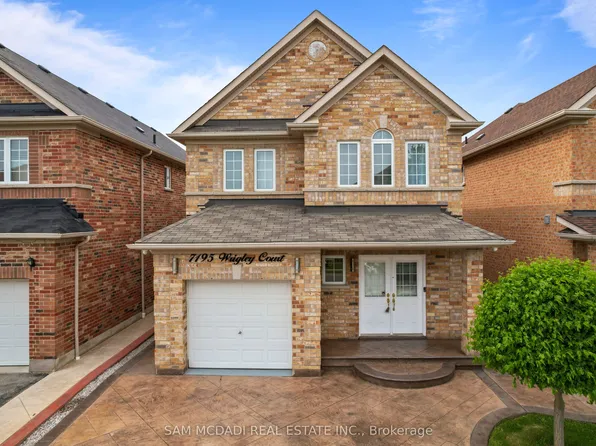 7195 Wrigley Ct, Mississauga, ON L5W 0C8