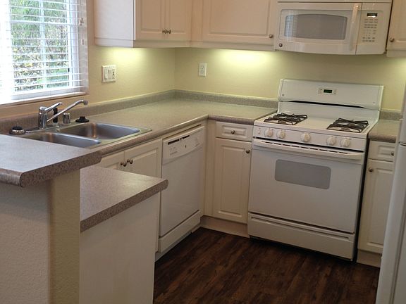 3rd image of 10938 Evening Creek Dr E APT 103