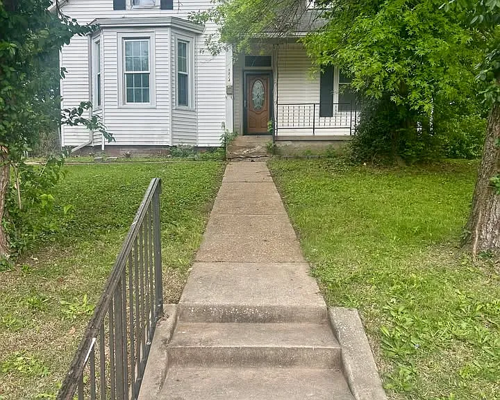 8824 Huiskamp Ave — Photo 36