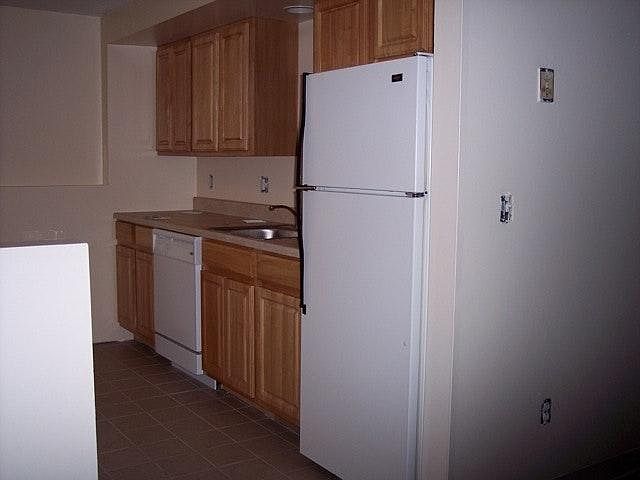 2nd image of 16 Lincoln St APT 1
