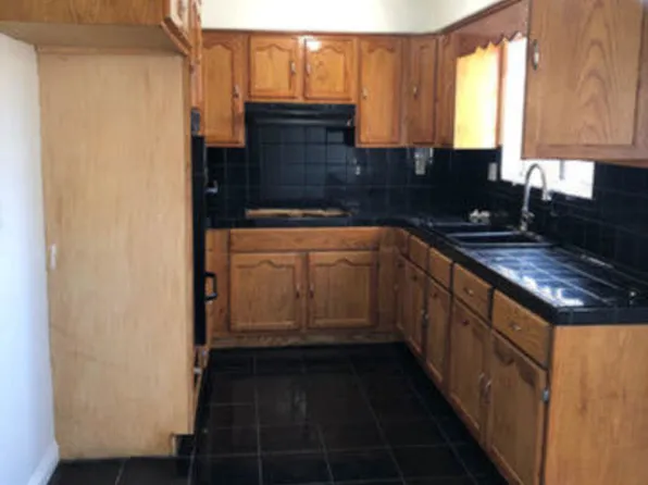 8823 S Figueroa St, Los Angeles, CA 90003