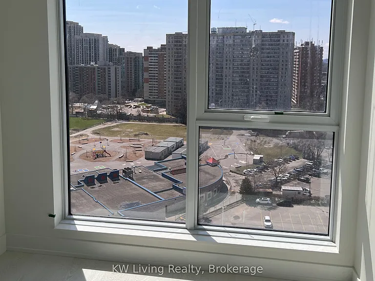 25 Cordova Ave #1509 — Photo 8