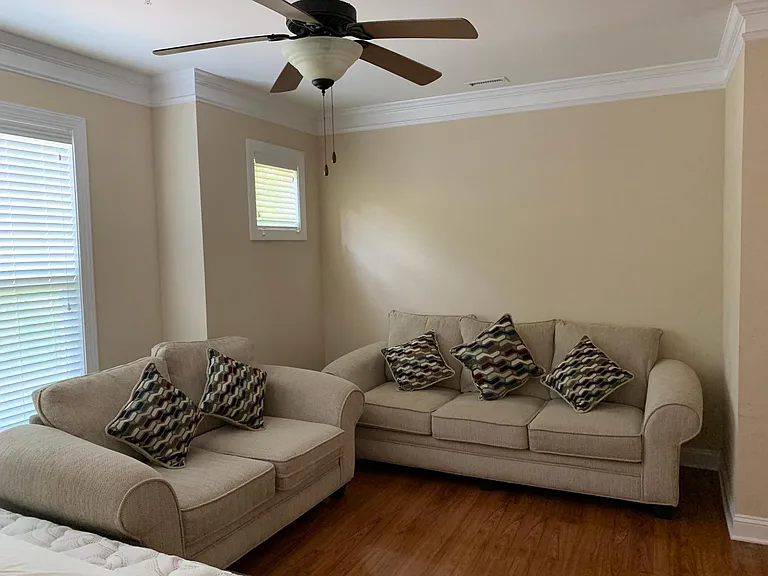 213 Legends Way — Photo 6