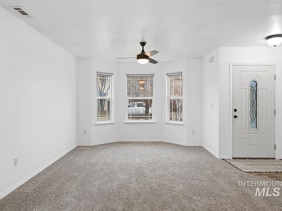 3rd image of 9553 W Trestlewood Dr