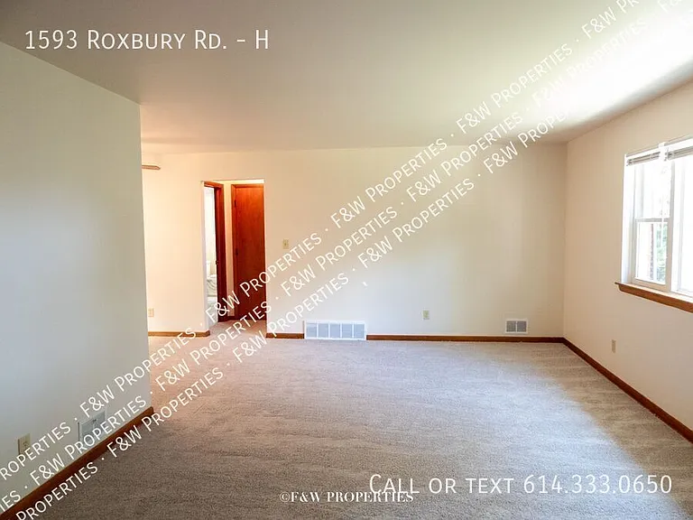 1593 Roxbury Rd #H — Photo 19