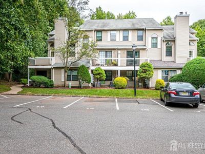 5001 Stonehedge Rd, Edison, NJ, 08820