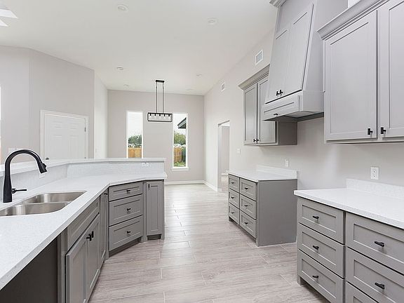 2nd image of 9201 Wintergreen Ct