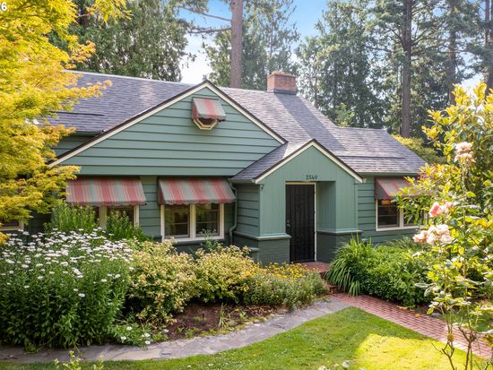 2540 SW 76th Ave, Portland, OR 97225