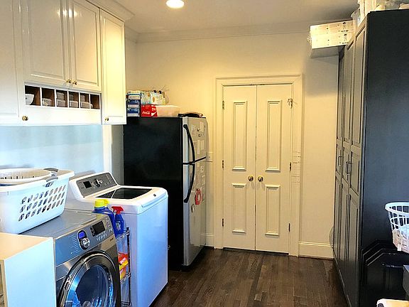 4th image of 345 Seminole Dr NE