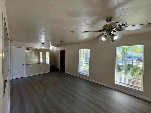 5th image of 11402 Concho St