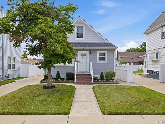 2nd image of 64 Lehrer Avenue