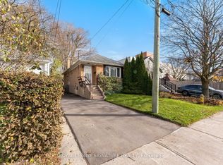 17 Vanbrugh Ave, Toronto, ON M1N 3S8