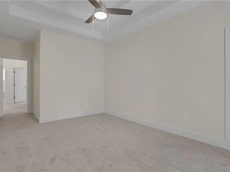 3228 Silver Lake Dr NE — Photo 28