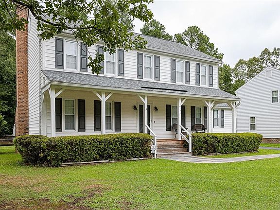 3rd image of 10238 Acworth Dr