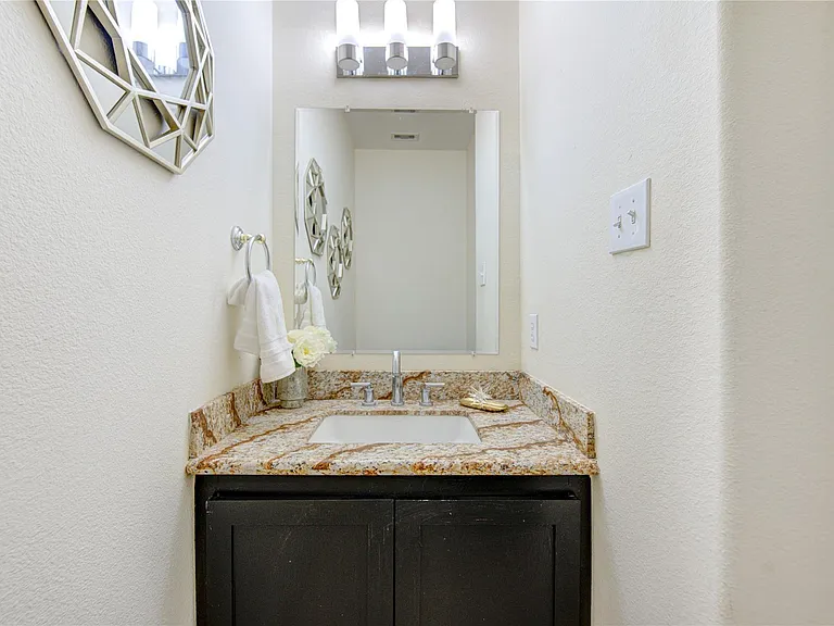 2327 Centerbrook Ln — Photo 24