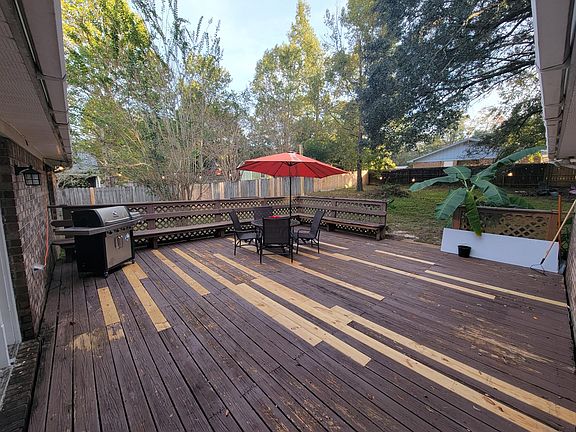 4th image of 1913 Woodbridge Dr