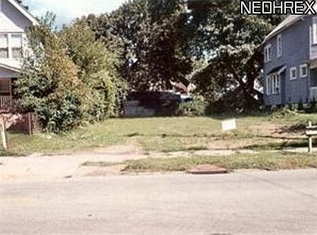 2nd image of 117 N Arlington St