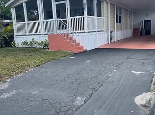3010 Lakeshore Dr, Fort Lauderdale, FL 33312