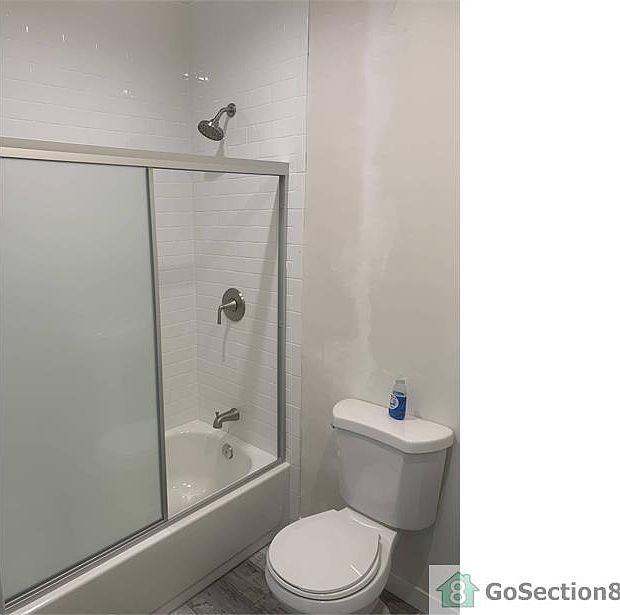 2nd image of 18231 Sherman Way
