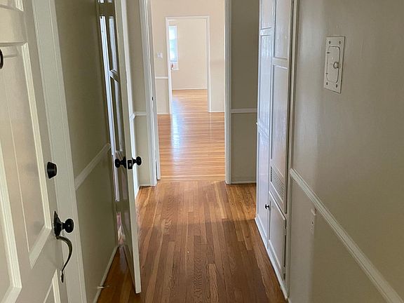 5th image of 367 Pasadena Ave