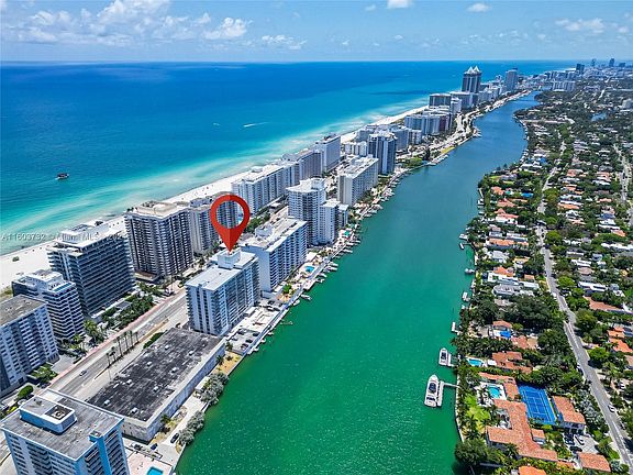 3rd image of 5750 Collins Ave #Phb