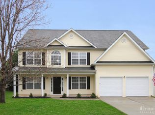 303 Glennallen Rd, Mooresville, NC 28115