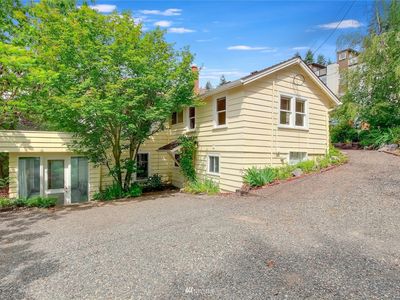 16645 NE 85th Street, Redmond, WA, 98052