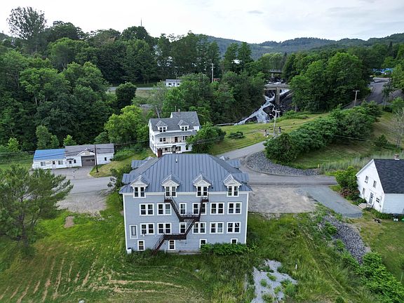2nd image of 286 Carter Street