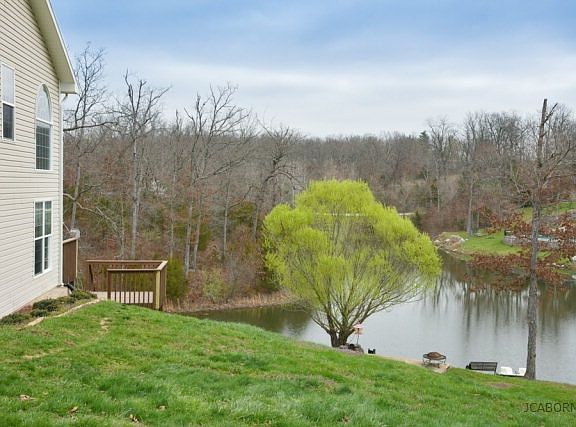 3rd image of 2555 Hidden Valley Dr